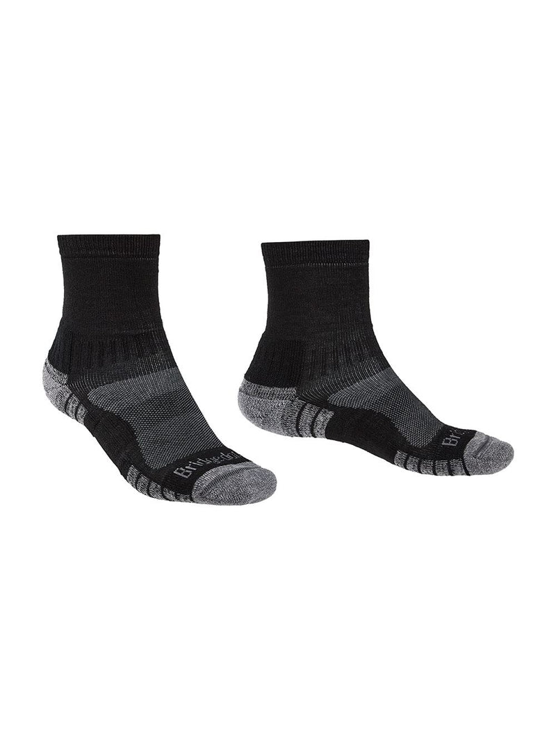 Bridgedale mens Lightweight Ankle Height - Merino Endurance Socks Black/Silver Medium - BeesActive Australia