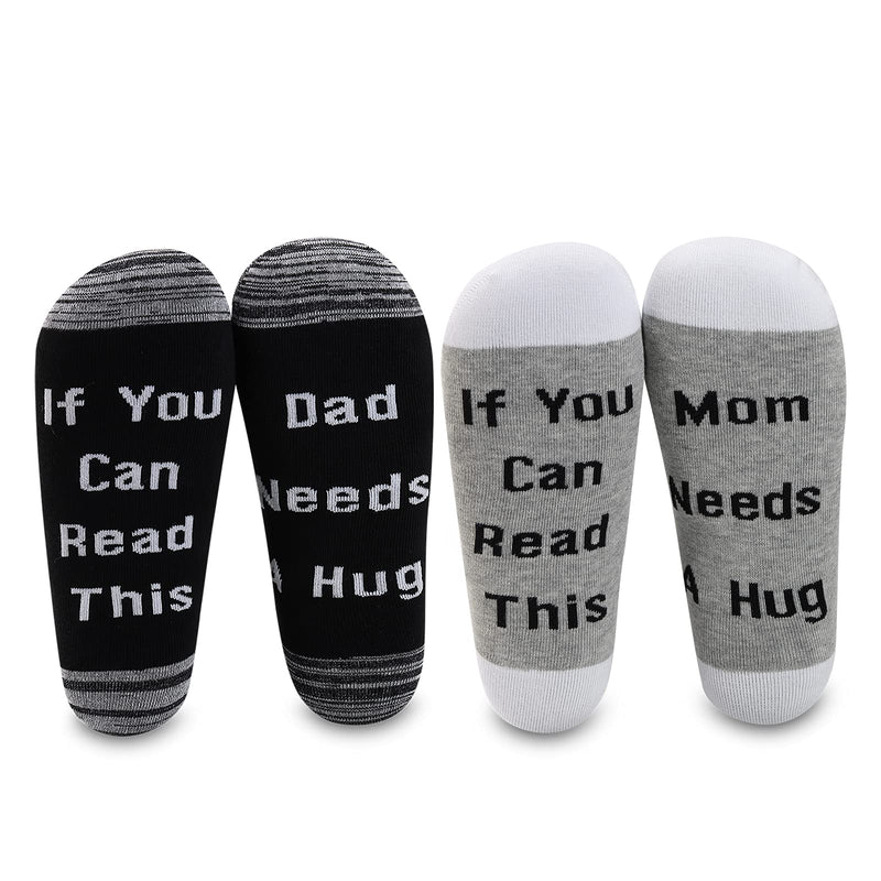 LEVLO Funny Mom Dad Gifts If You Can Read This Mom/ Dad Needs A Hug Cotton Socks Mother Father Lockdown Hug Gifts 2 Pairs-dad&mom - BeesActive Australia